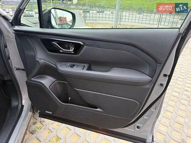 Серый Субару Форестер, объемом двигателя 2.5 л и пробегом 18 тыс. км за 31490 $, фото 16 на Automoto.ua