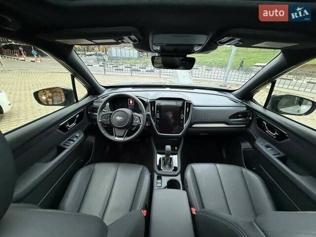 Серый Субару Форестер, объемом двигателя 2.5 л и пробегом 18 тыс. км за 31490 $, фото 2 на Automoto.ua