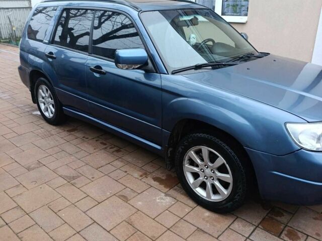 Синий Субару Форестер, объемом двигателя 2 л и пробегом 237 тыс. км за 5200 $, фото 1 на Automoto.ua