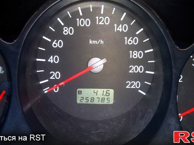 Синий Субару Форестер, объемом двигателя 2.5 л и пробегом 259 тыс. км за 4400 $, фото 12 на Automoto.ua