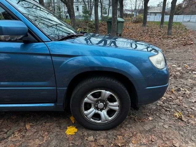 Синий Субару Форестер, объемом двигателя 2 л и пробегом 382 тыс. км за 5490 $, фото 4 на Automoto.ua