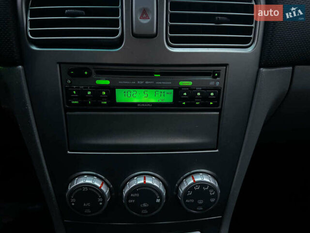 Синий Субару Форестер, объемом двигателя 2 л и пробегом 382 тыс. км за 5490 $, фото 13 на Automoto.ua