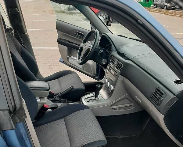 Синій Субару Forester, об'ємом двигуна 2 л та пробігом 378 тис. км за 6200 $, фото 5 на Automoto.ua