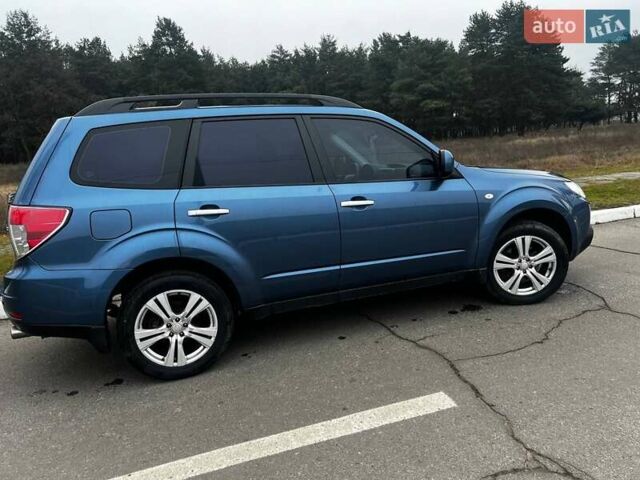 Синий Субару Форестер, объемом двигателя 2.46 л и пробегом 157 тыс. км за 9000 $, фото 3 на Automoto.ua