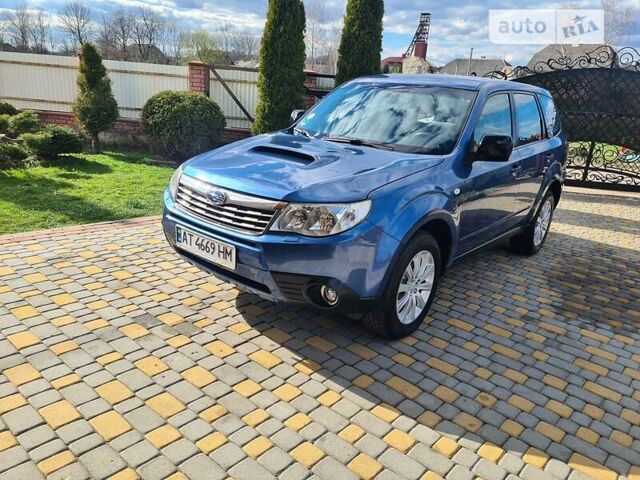 Синій Субару Forester, об'ємом двигуна 2 л та пробігом 240 тис. км за 8800 $, фото 6 на Automoto.ua