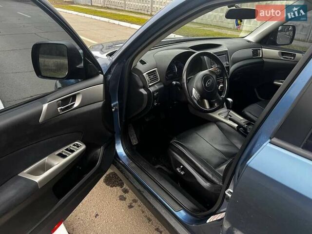 Синий Субару Форестер, объемом двигателя 2.46 л и пробегом 157 тыс. км за 9000 $, фото 22 на Automoto.ua