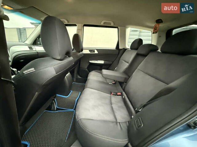 Синий Субару Форестер, объемом двигателя 1.99 л и пробегом 220 тыс. км за 7700 $, фото 40 на Automoto.ua