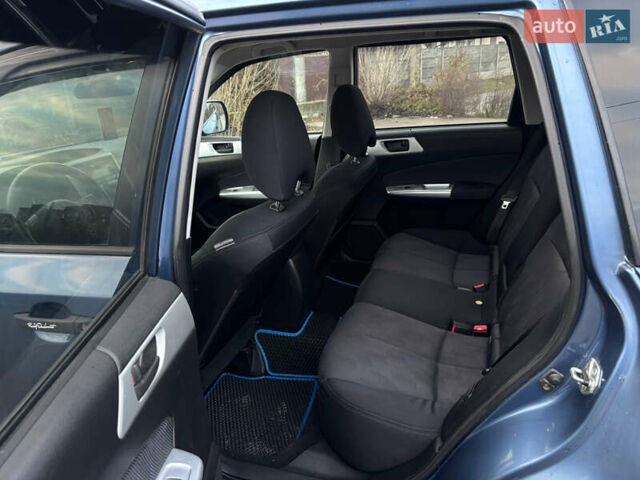 Синий Субару Форестер, объемом двигателя 2 л и пробегом 220 тыс. км за 7200 $, фото 24 на Automoto.ua