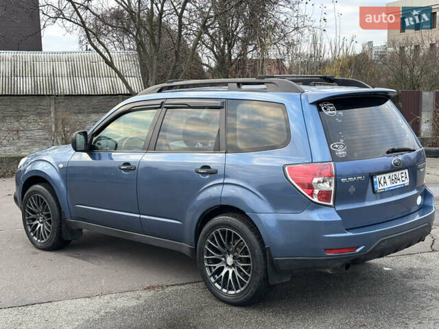 Синий Субару Форестер, объемом двигателя 2 л и пробегом 220 тыс. км за 7200 $, фото 6 на Automoto.ua