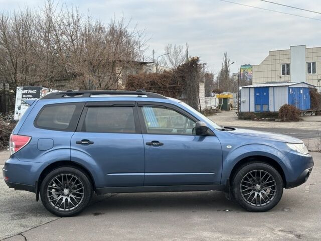 Синий Субару Форестер, объемом двигателя 2 л и пробегом 220 тыс. км за 7200 $, фото 10 на Automoto.ua