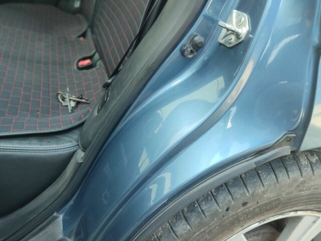 Синій Субару Forester, об'ємом двигуна 2 л та пробігом 215 тис. км за 9200 $, фото 9 на Automoto.ua