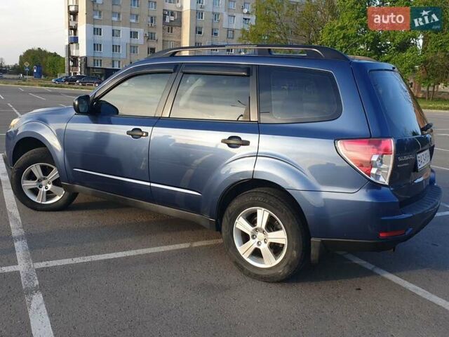 Синий Субару Форестер, объемом двигателя 2.5 л и пробегом 279 тыс. км за 9500 $, фото 6 на Automoto.ua