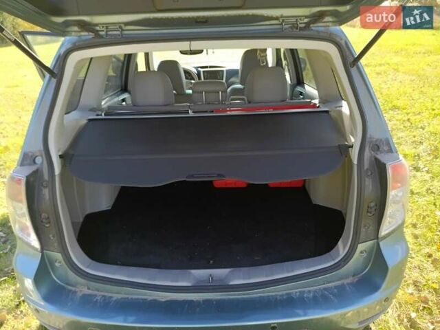 Синий Субару Форестер, объемом двигателя 2.5 л и пробегом 160 тыс. км за 10900 $, фото 6 на Automoto.ua
