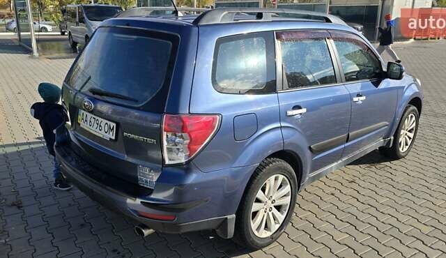 Синій Субару Forester, об'ємом двигуна 2 л та пробігом 145 тис. км за 11700 $, фото 5 на Automoto.ua