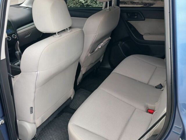 Субару Форестер 2014 в Кривом Роге на Automoto.ua Синий Субару Форестер, объемом двигателя 2.5 л и пробегом 250 тыс. км за 12000 $, фото 7 на Automoto.ua