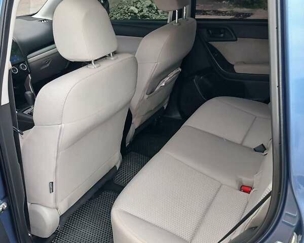 Субару Форестер 2014 в Кривом Роге на Automoto.ua Синий Субару Форестер, объемом двигателя 2.5 л и пробегом 250 тыс. км за 12000 $, фото 6 на Automoto.ua