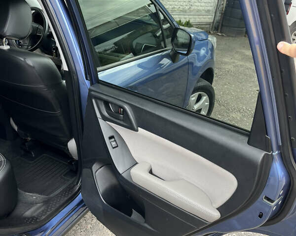 Синій Субару Forester, об'ємом двигуна 2.46 л та пробігом 252 тис. км за 11500 $, фото 12 на Automoto.ua