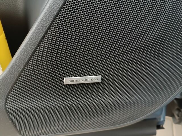 Синий Субару Форестер, объемом двигателя 2.5 л и пробегом 120 тыс. км за 17500 $, фото 7 на Automoto.ua