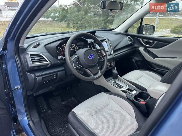 Синий Субару Форестер, объемом двигателя 2.5 л и пробегом 63 тыс. км за 15000 $, фото 19 на Automoto.ua
