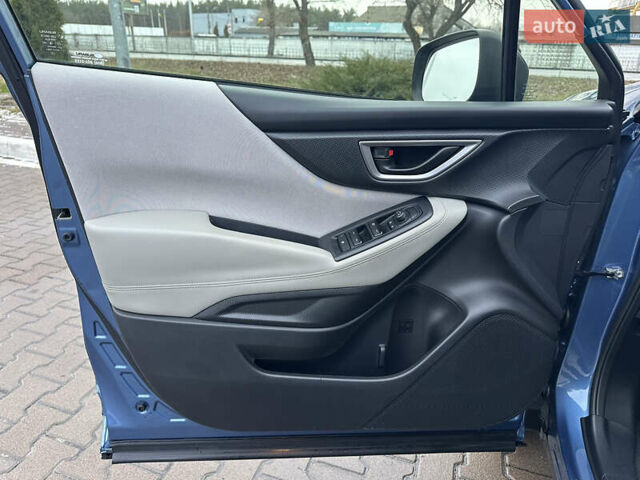 Синий Субару Форестер, объемом двигателя 2.5 л и пробегом 63 тыс. км за 15000 $, фото 17 на Automoto.ua