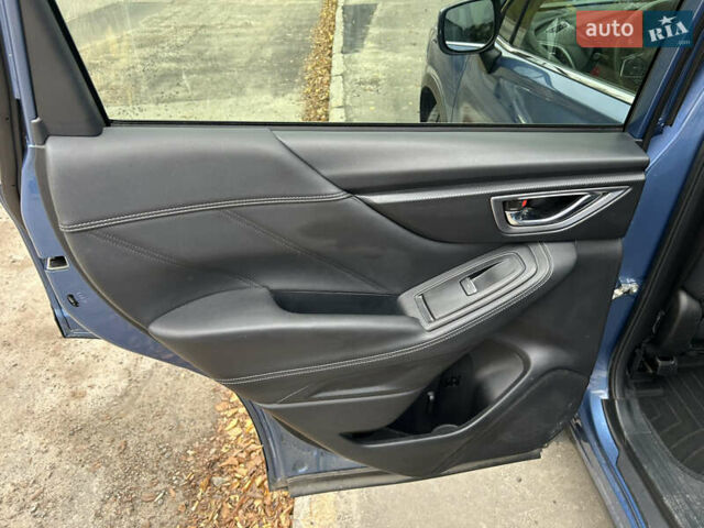 Синий Субару Форестер, объемом двигателя 2.5 л и пробегом 111 тыс. км за 27500 $, фото 15 на Automoto.ua