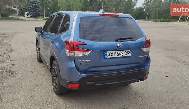 Синий Субару Форестер, объемом двигателя 2.5 л и пробегом 22 тыс. км за 19000 $, фото 2 на Automoto.ua