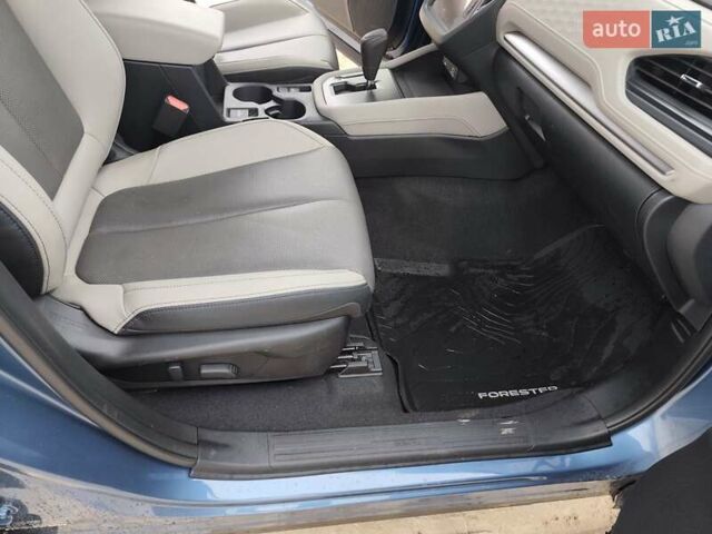 Синий Субару Форестер, объемом двигателя 2.5 л и пробегом 6 тыс. км за 27500 $, фото 15 на Automoto.ua