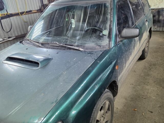 Зеленый Субару Форестер, объемом двигателя 2 л и пробегом 290 тыс. км за 3500 $, фото 7 на Automoto.ua