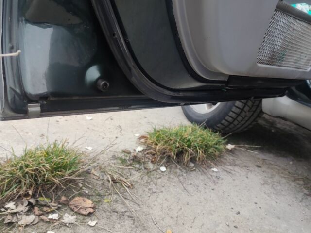 Зеленый Субару Форестер, объемом двигателя 2 л и пробегом 200 тыс. км за 4500 $, фото 15 на Automoto.ua