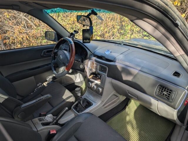 Зелений Субару Forester, об'ємом двигуна 2 л та пробігом 369 тис. км за 2600 $, фото 4 на Automoto.ua