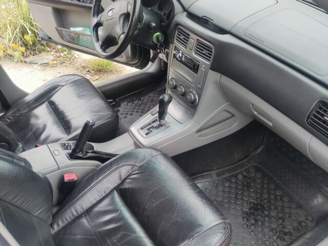 Зеленый Субару Форестер, объемом двигателя 2 л и пробегом 200 тыс. км за 4500 $, фото 8 на Automoto.ua