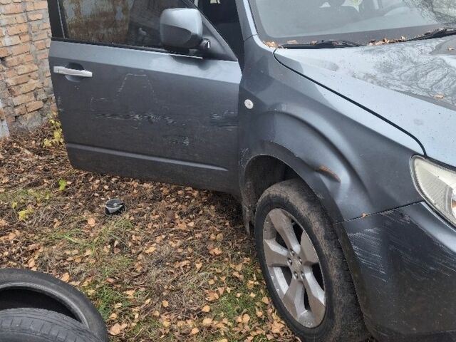 Зелений Субару Forester, об'ємом двигуна 0 л та пробігом 220 тис. км за 4000 $, фото 1 на Automoto.ua