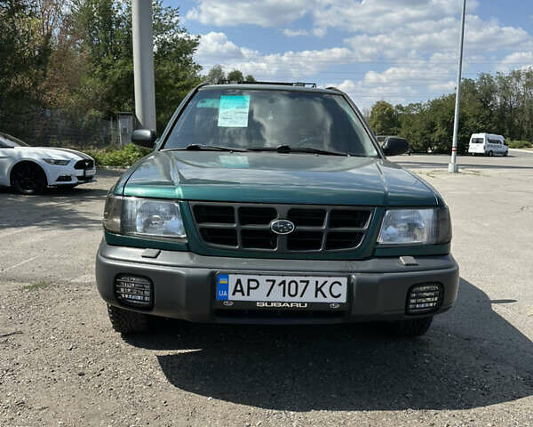 Зелений Субару Forester, об'ємом двигуна 2 л та пробігом 427 тис. км за 4200 $, фото 1 на Automoto.ua