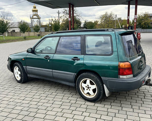 Зелений Субару Forester, об'ємом двигуна 1.99 л та пробігом 300 тис. км за 2900 $, фото 2 на Automoto.ua