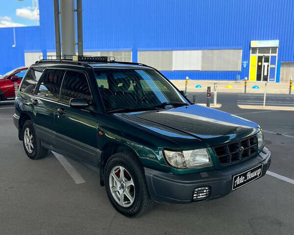 Зелений Субару Forester, об'ємом двигуна 2 л та пробігом 427 тис. км за 4200 $, фото 5 на Automoto.ua