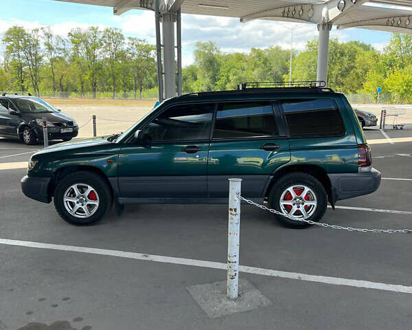 Зелений Субару Forester, об'ємом двигуна 2 л та пробігом 427 тис. км за 4200 $, фото 10 на Automoto.ua