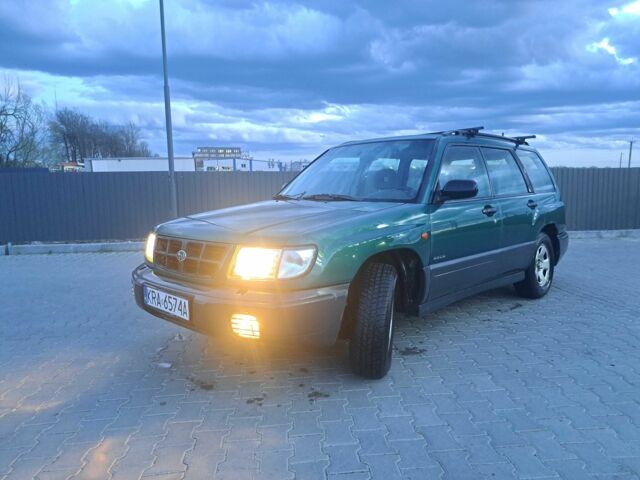 Зелений Субару Forester, об'ємом двигуна 2 л та пробігом 256 тис. км за 3550 $, фото 2 на Automoto.ua