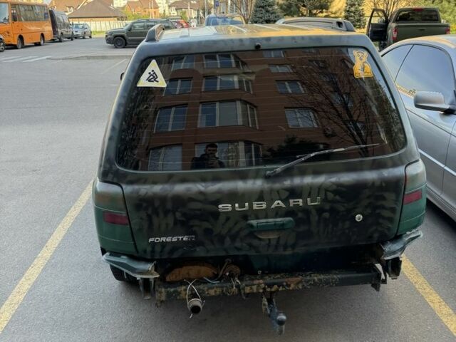 Зелений Субару Forester, об'ємом двигуна 2 л та пробігом 169 тис. км за 1700 $, фото 4 на Automoto.ua