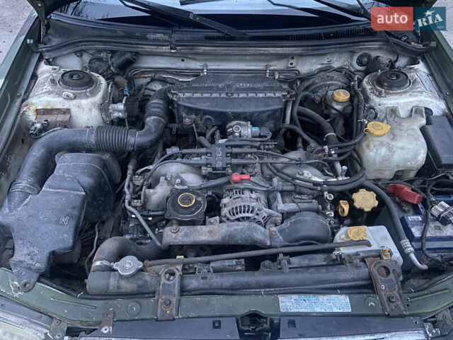 Зеленый Субару Форестер, объемом двигателя 2.5 л и пробегом 250 тыс. км за 4000 $, фото 13 на Automoto.ua