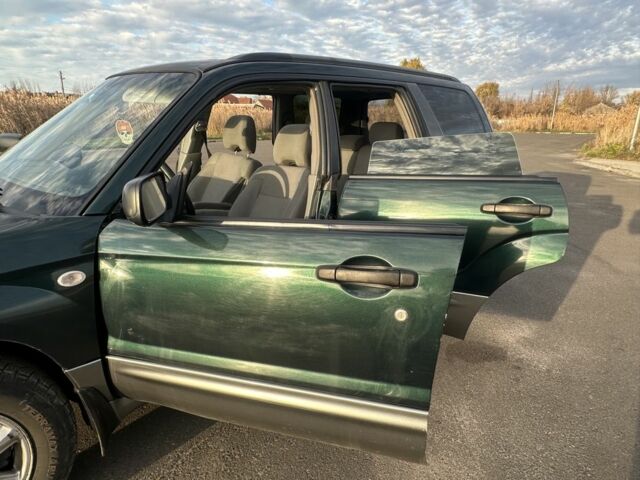 Зеленый Субару Форестер, объемом двигателя 2 л и пробегом 325 тыс. км за 4600 $, фото 18 на Automoto.ua