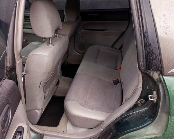 Зеленый Субару Форестер, объемом двигателя 2 л и пробегом 358 тыс. км за 4500 $, фото 5 на Automoto.ua