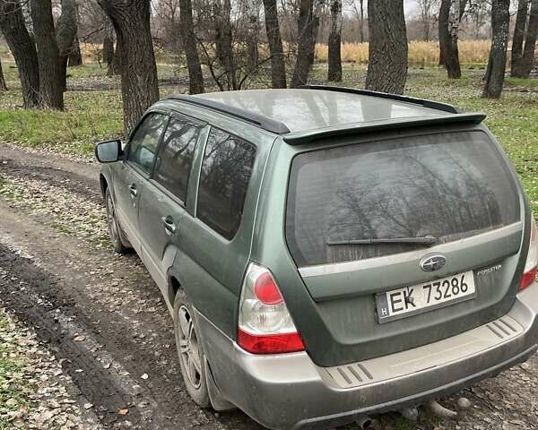 Зеленый Субару Форестер, объемом двигателя 1.99 л и пробегом 381 тыс. км за 4000 $, фото 3 на Automoto.ua