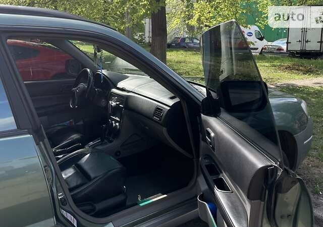 Зелений Субару Forester, об'ємом двигуна 2 л та пробігом 199 тис. км за 7500 $, фото 5 на Automoto.ua