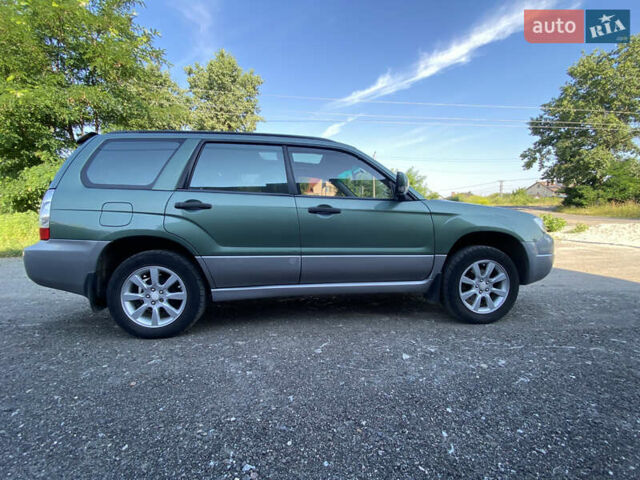 Зелений Субару Forester, об'ємом двигуна 1.99 л та пробігом 214 тис. км за 6400 $, фото 6 на Automoto.ua