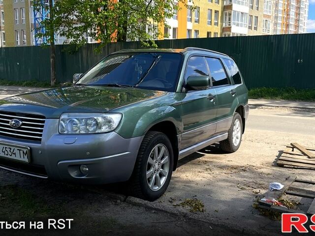 Зелений Субару Forester, об'ємом двигуна 2 л та пробігом 199 тис. км за 7500 $, фото 1 на Automoto.ua