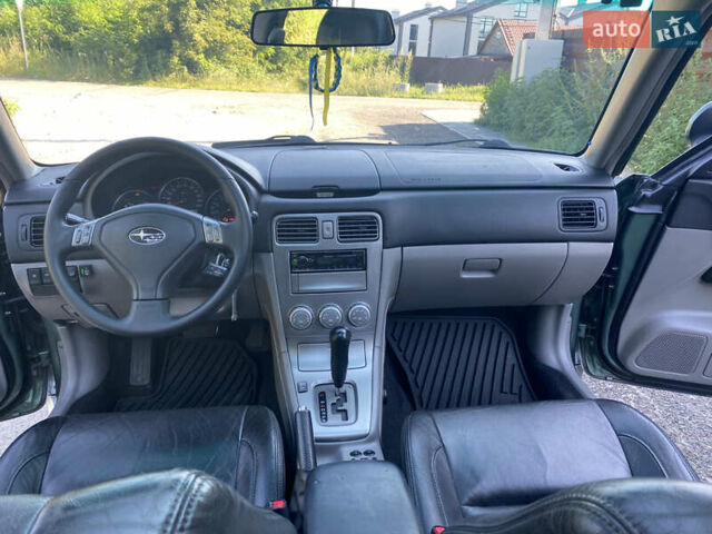 Зелений Субару Forester, об'ємом двигуна 1.99 л та пробігом 214 тис. км за 6400 $, фото 8 на Automoto.ua