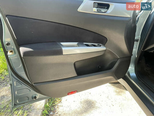 Зелений Субару Forester, об'ємом двигуна 2.46 л та пробігом 199 тис. км за 7999 $, фото 16 на Automoto.ua