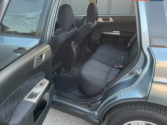 Зелений Субару Forester, об'ємом двигуна 2 л та пробігом 182 тис. км за 8000 $, фото 9 на Automoto.ua
