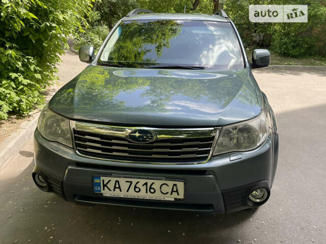 Зелений Субару Forester, об'ємом двигуна 2.46 л та пробігом 192 тис. км за 7999 $, фото 8 на Automoto.ua