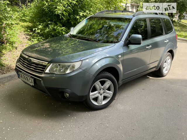 Зелений Субару Forester, об'ємом двигуна 2.46 л та пробігом 192 тис. км за 7999 $, фото 7 на Automoto.ua